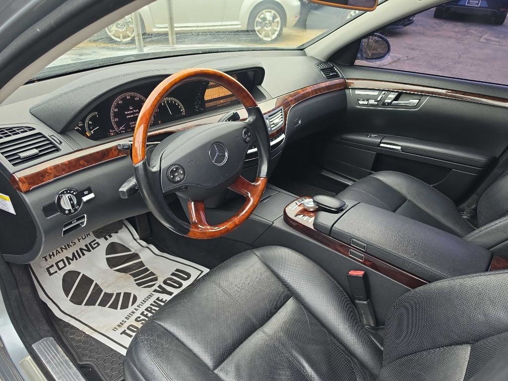 2007 Mercedes-Benz S-Class Image 9