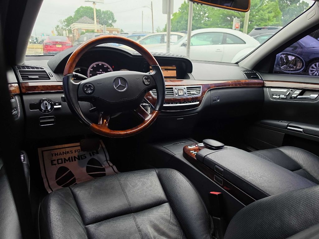 2007 Mercedes-Benz S-Class Image 10