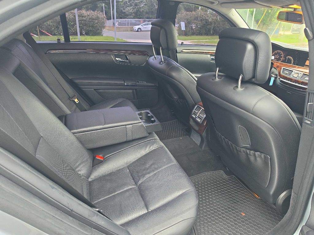 2007 Mercedes-Benz S-Class Image 13