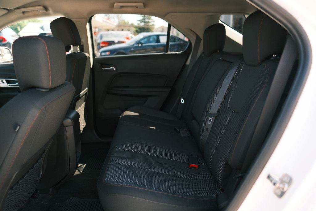 2014 Chevrolet Equinox Image 17