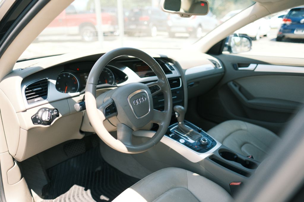 2012 Audi A4 Image 9