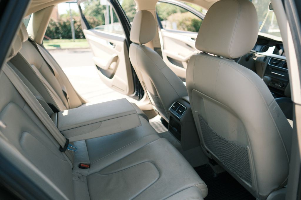 2012 Audi A4 Image 13