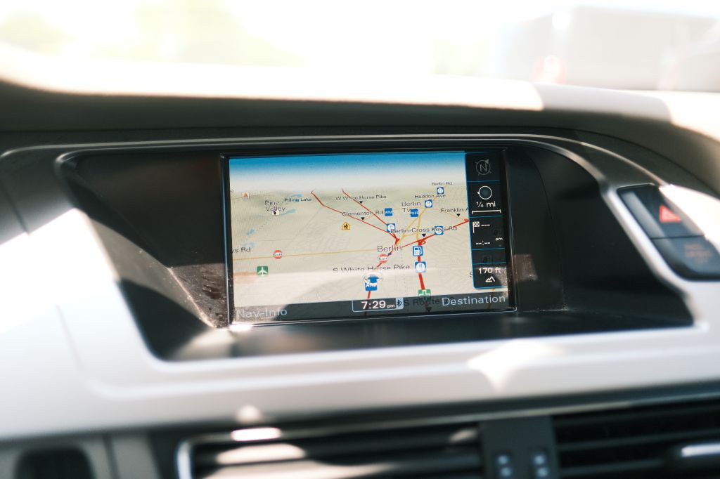 2012 Audi A4 Image 17