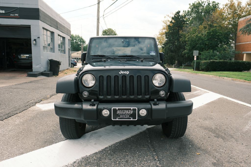 2014 Jeep Wrangler Unlimited Image 2