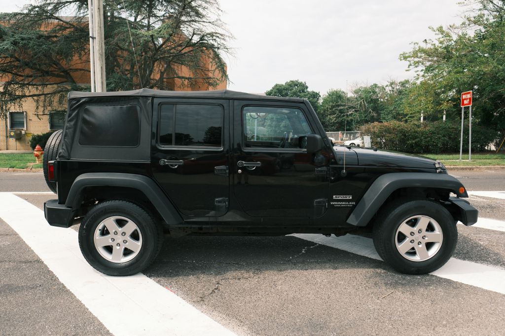 2014 Jeep Wrangler Unlimited Image 7