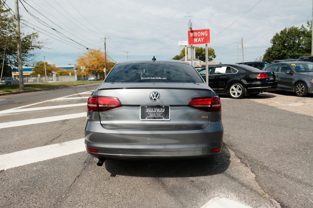 2016 Volkswagen Jetta Image 6