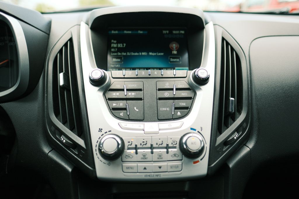 2013 Chevrolet Equinox Image 16