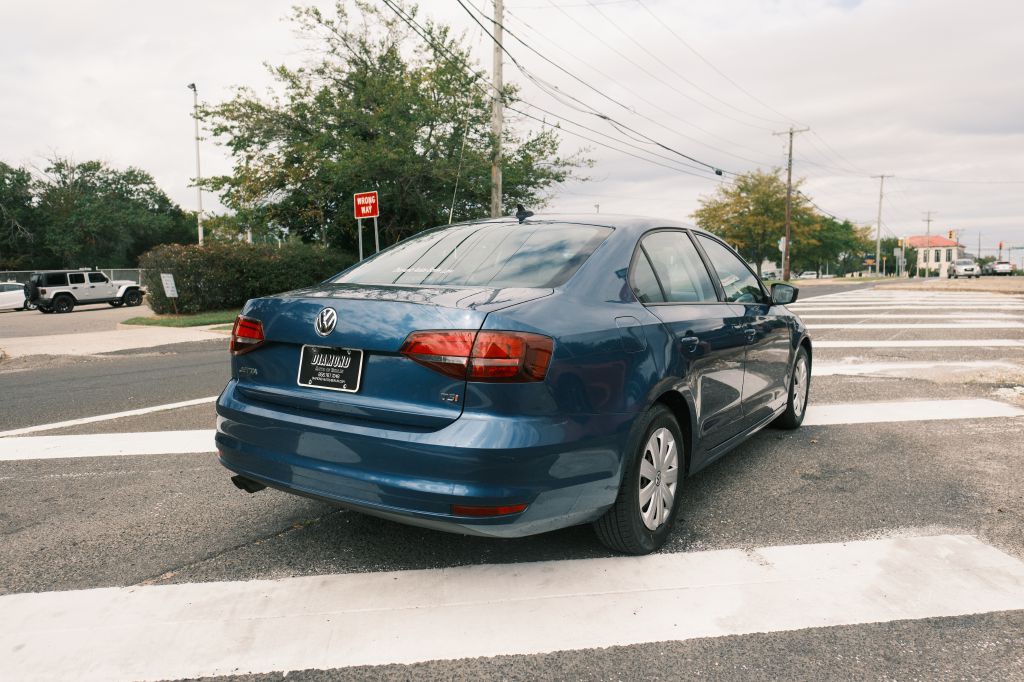 2016 Volkswagen Jetta Image 5