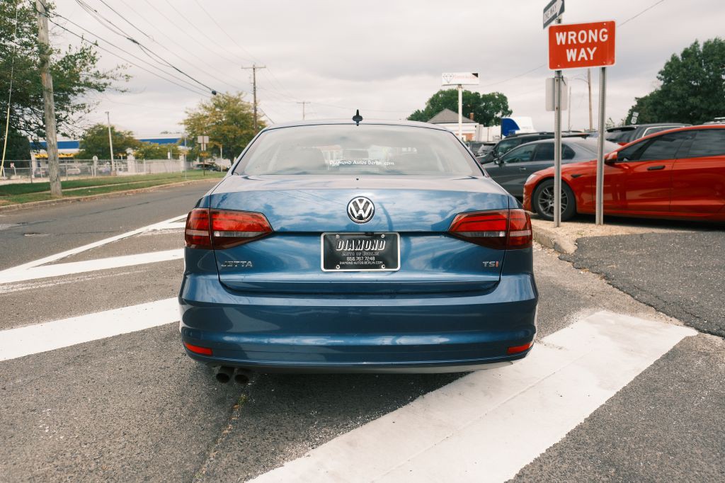 2016 Volkswagen Jetta Image 6