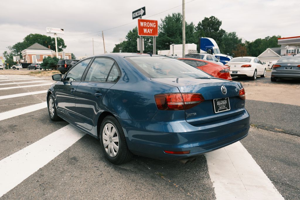 2016 Volkswagen Jetta Image 7