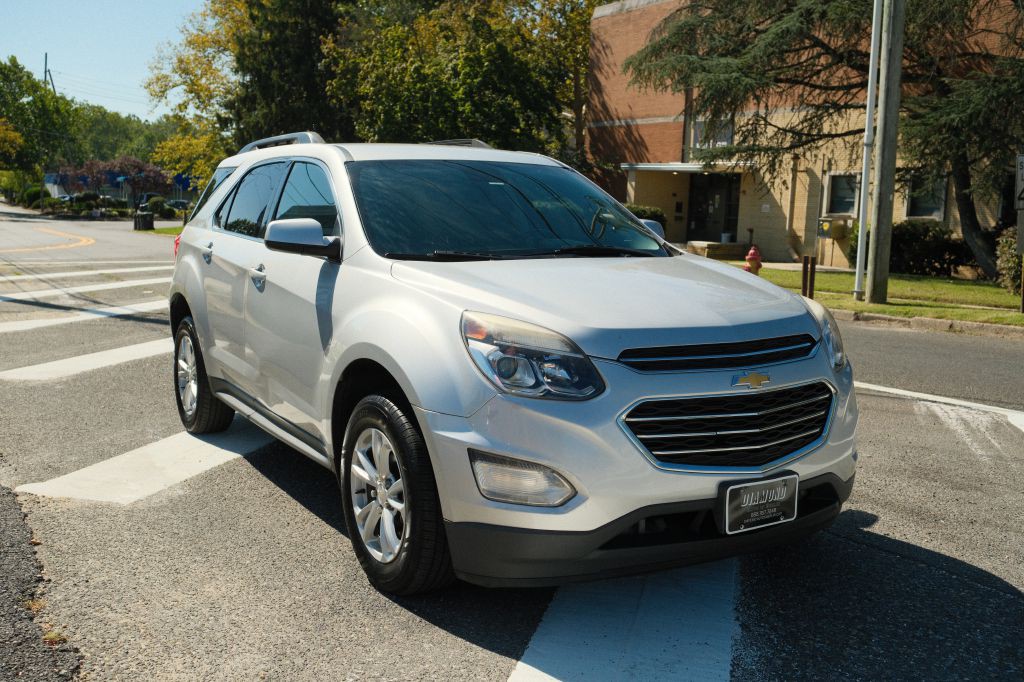 2017 Chevrolet Equinox Image 3