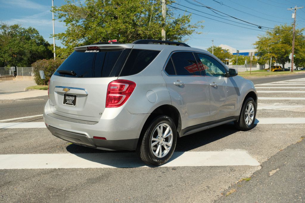2017 Chevrolet Equinox Image 5