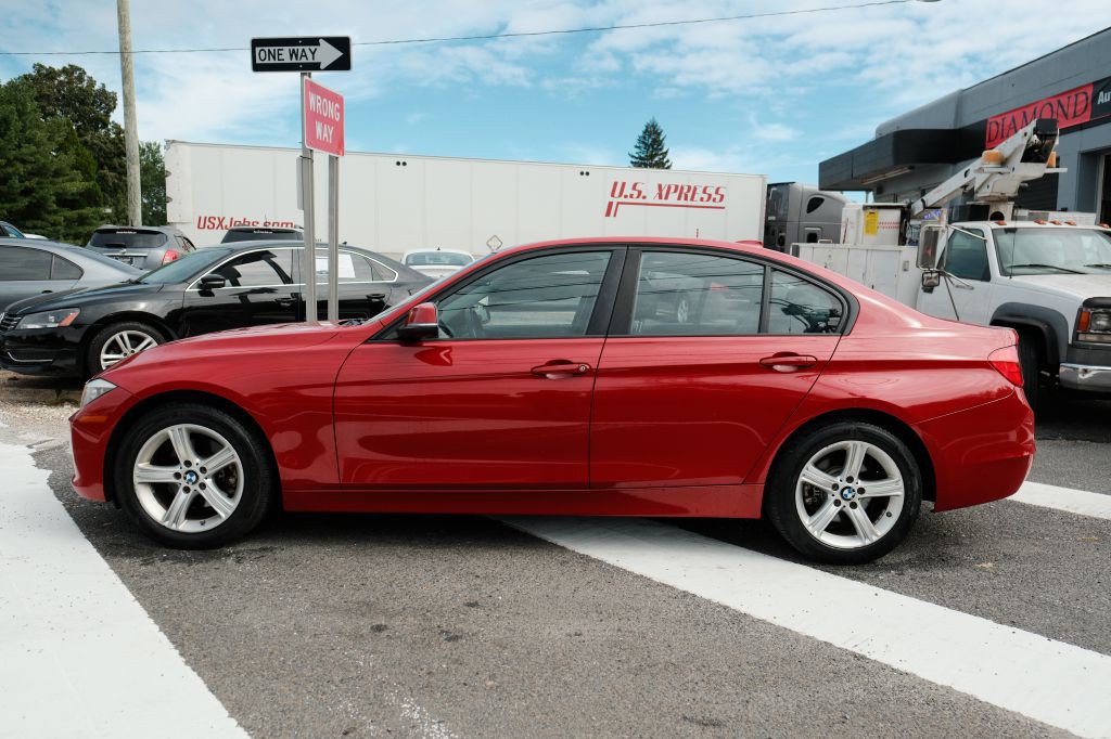 2014 BMW 3 Series Image 8