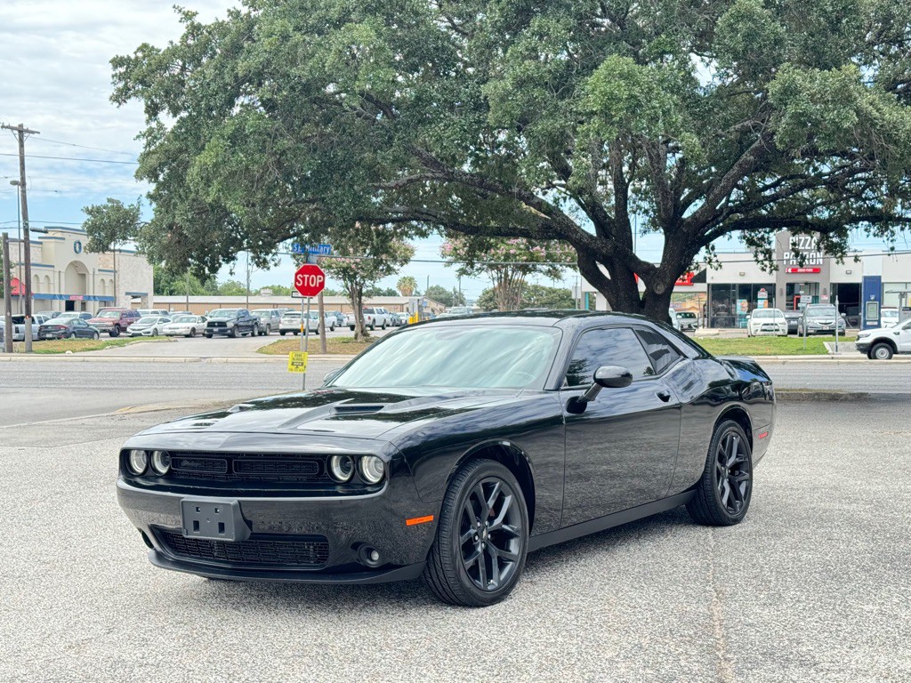 2021 Dodge Challenger Image 5