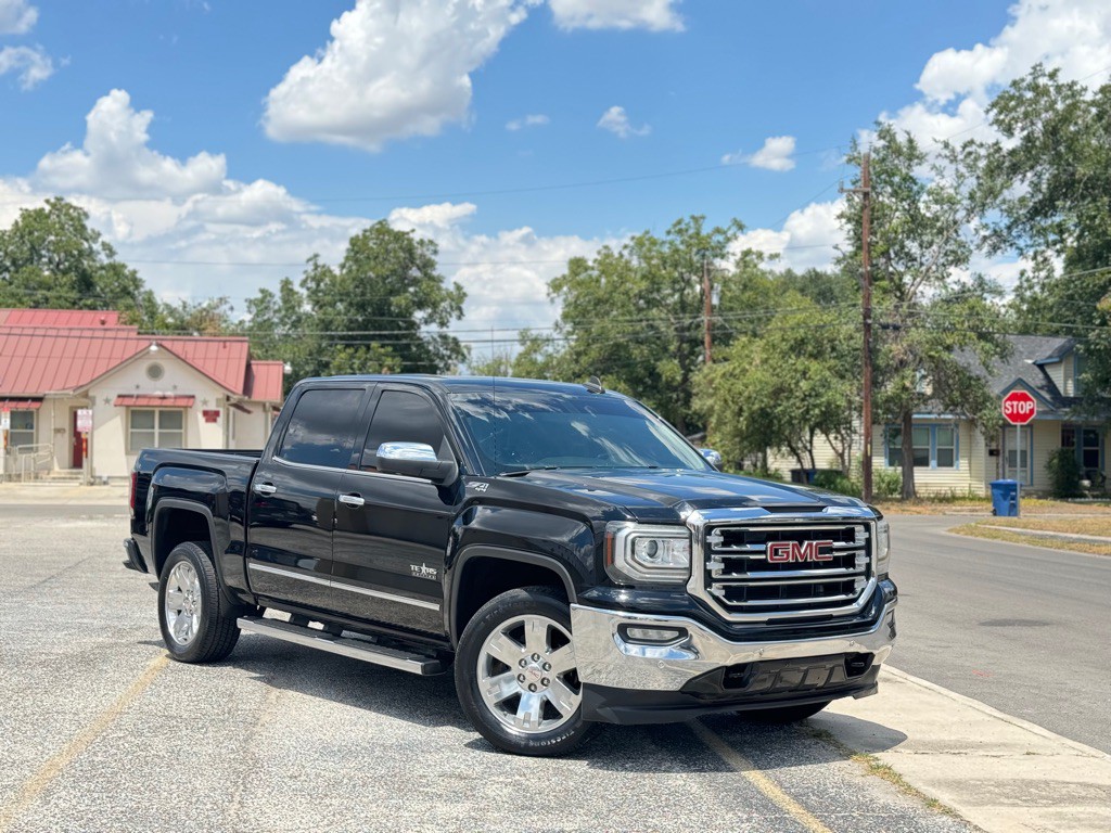 2018 GMC Sierra Image 4