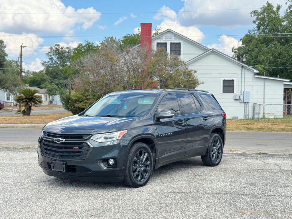 2021 Chevrolet Traverse Image 2