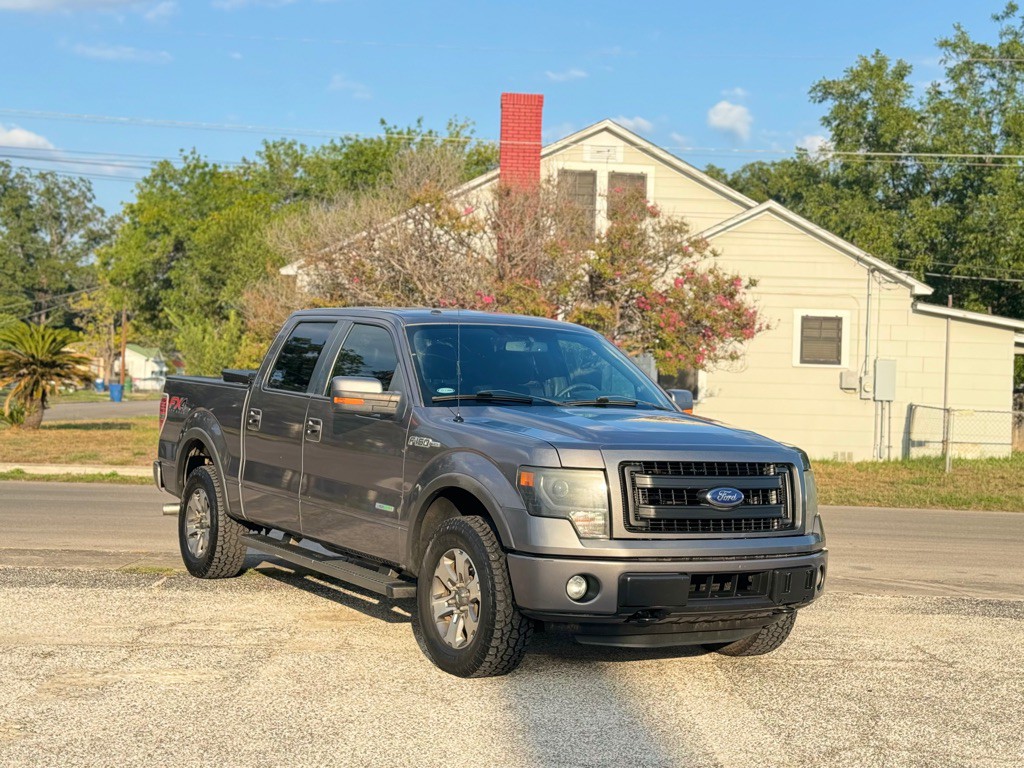2013 Ford F-150 Image 2
