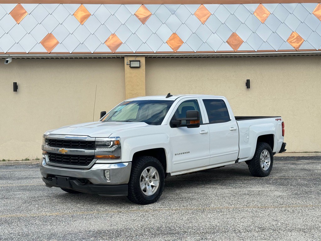 2018 Chevrolet Silverado 1500 Image 2