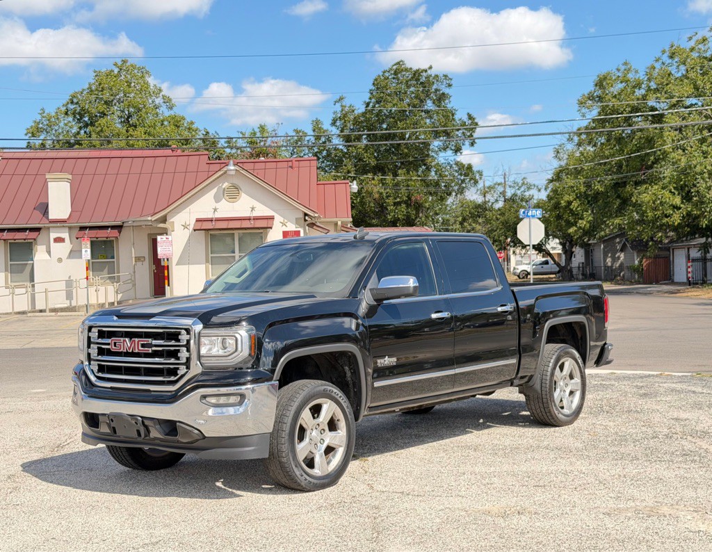 2018 GMC Sierra Image 1
