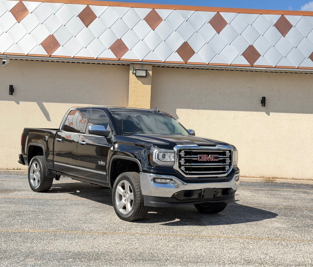 2018 GMC Sierra Image 4