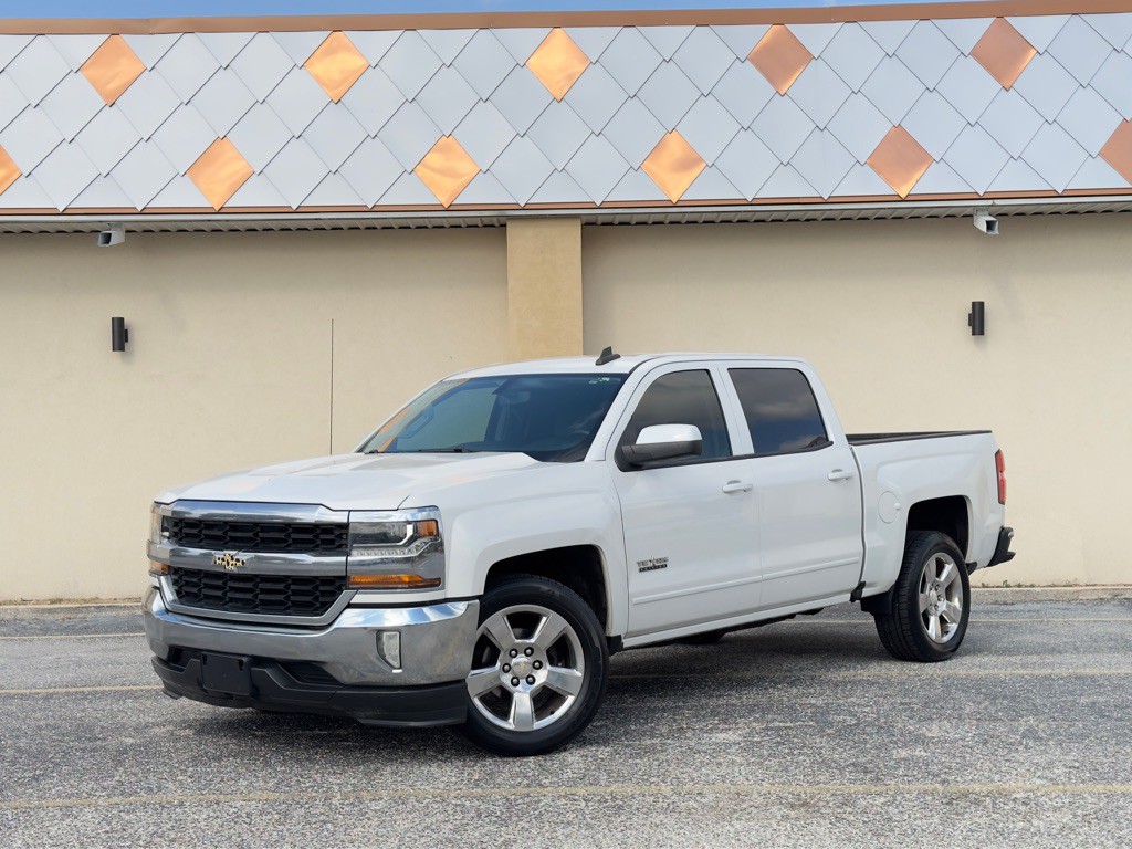 2017 Chevrolet Silverado 1500 Image 1