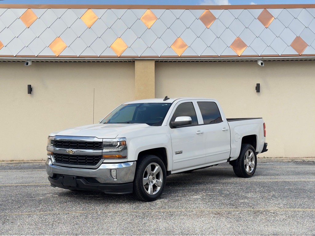 2017 Chevrolet Silverado 1500 Image 2