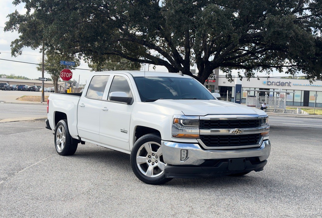 2017 Chevrolet Silverado 1500 Image 3