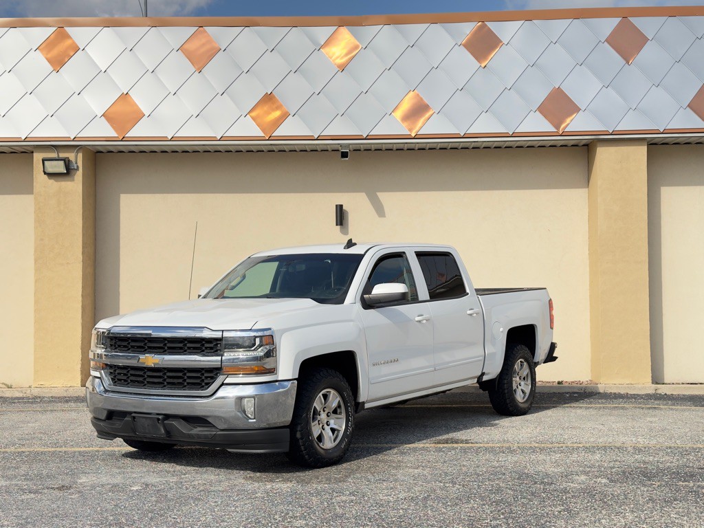2018 Chevrolet Silverado 1500 Image 2