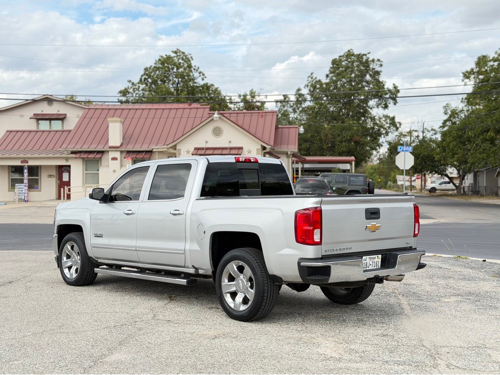 2018 Chevrolet Silverado 1500 Image 5
