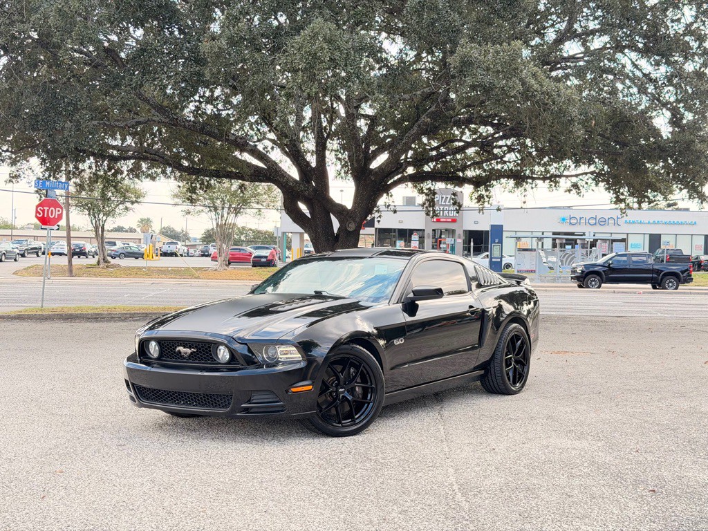 2013 Ford Mustang Image 4