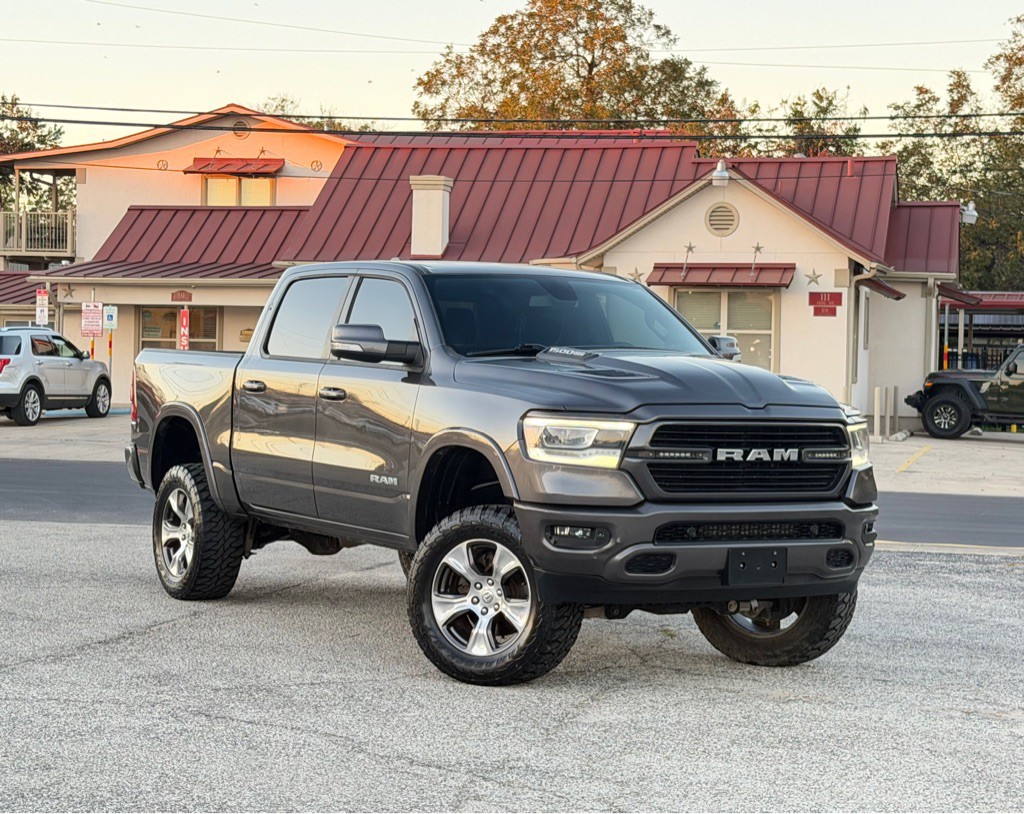 2020 RAM 1500 Image 2