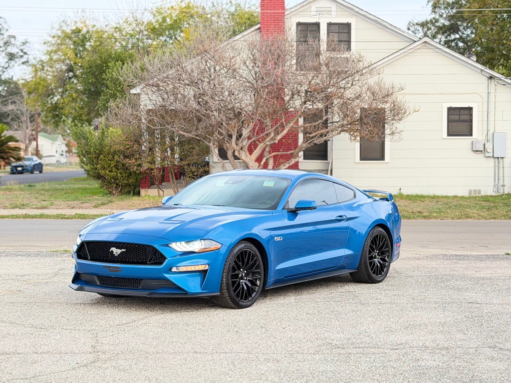 2019 Ford Mustang Image 4