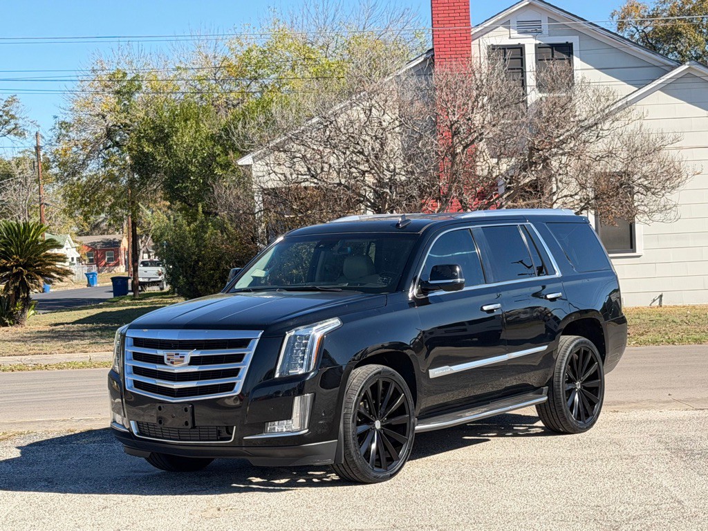 2018 Cadillac Escalade Image 3