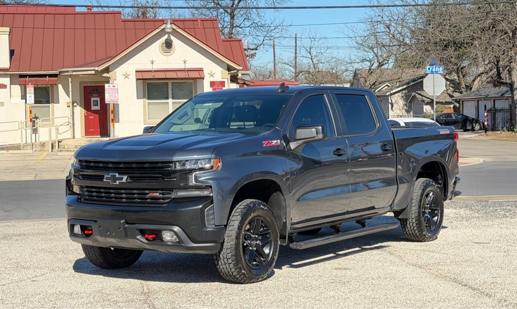 2021 Chevrolet Silverado 1500 Image 2