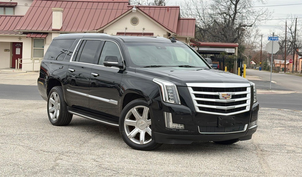 2019 Cadillac Escalade Image 3