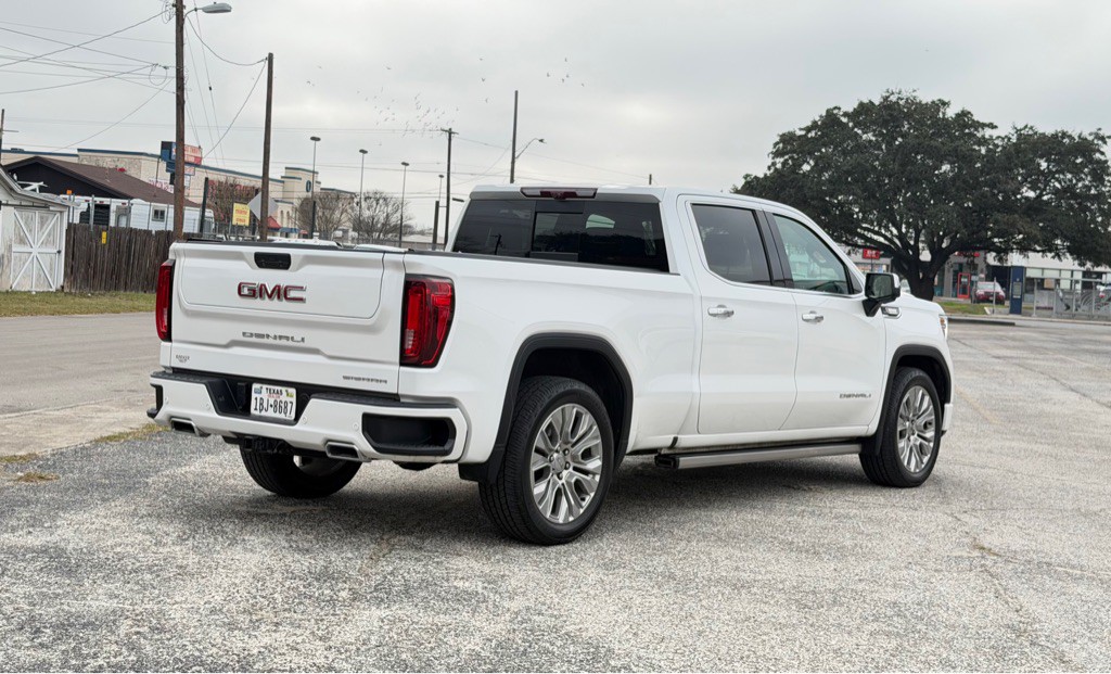2021 GMC Sierra Image 4