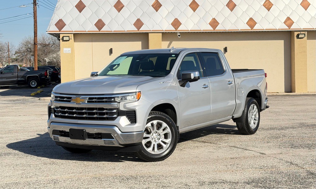 2022 Chevrolet Silverado 1500 Image 4