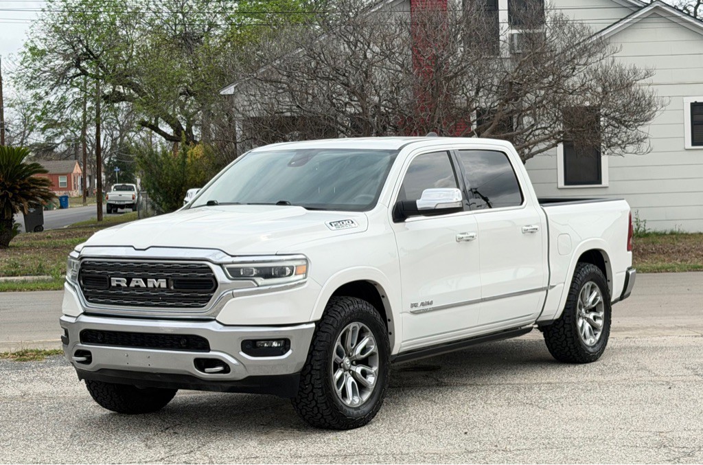 2019 RAM 1500 Image 2