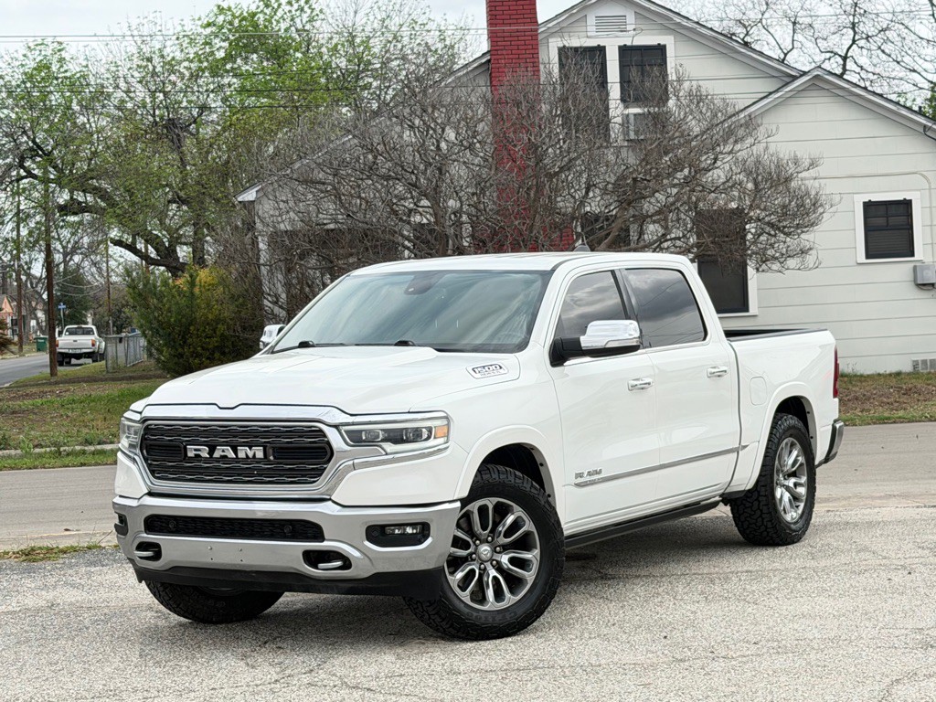 2019 RAM 1500 Image 3