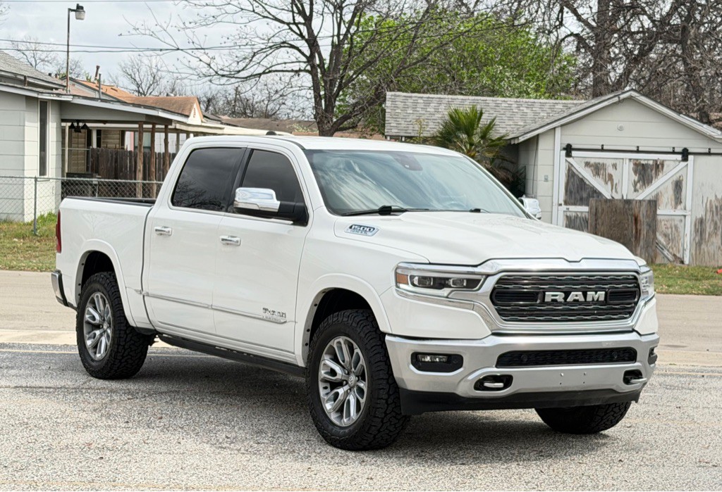 2019 RAM 1500 Image 4