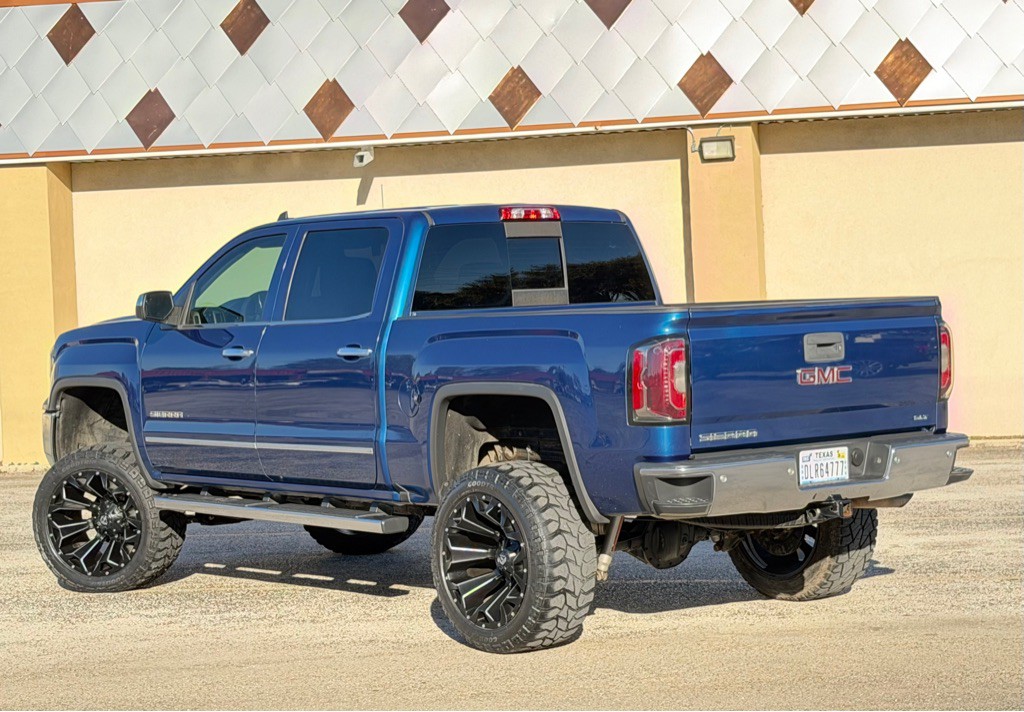 2018 GMC Sierra Image 5