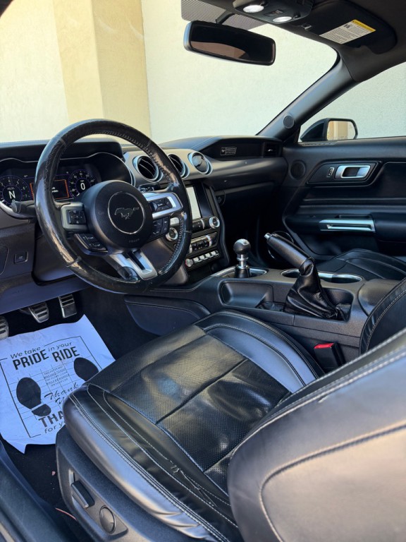 2020 Ford Mustang Image 7