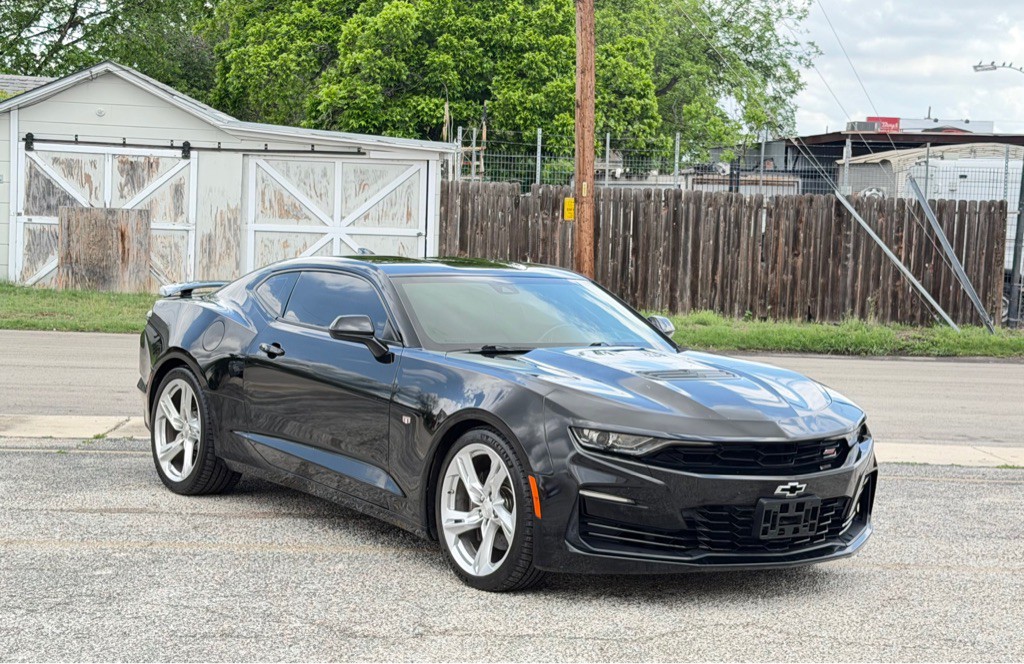 2019 Chevrolet Camaro Image 4