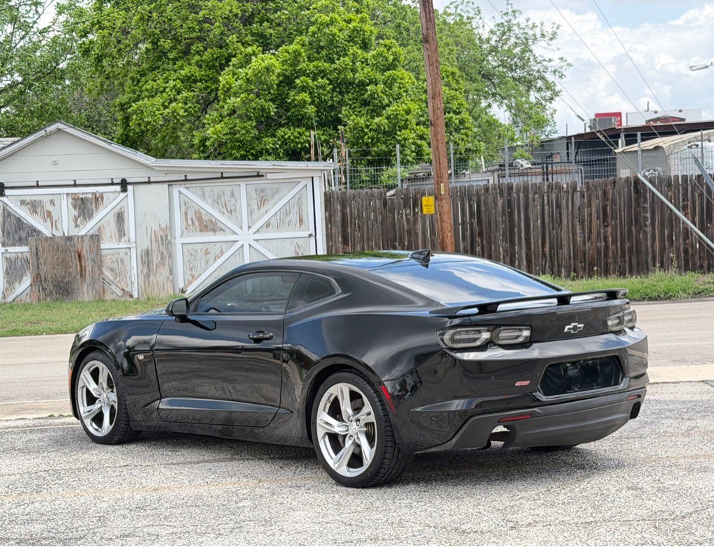 2019 Chevrolet Camaro Image 7
