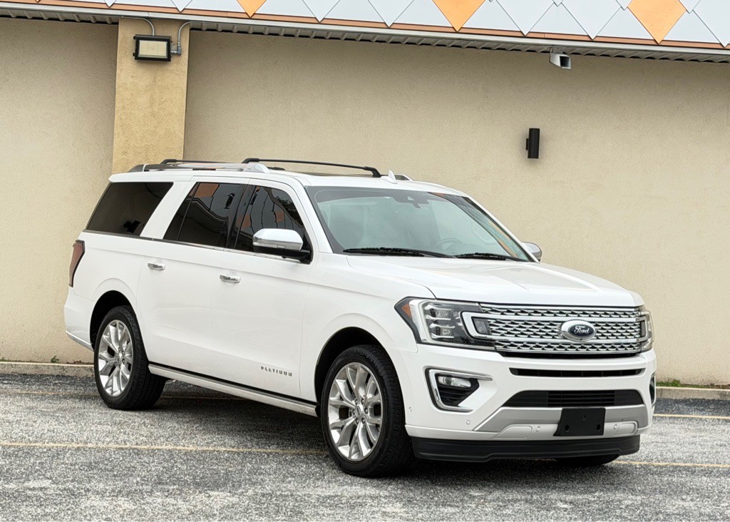 2019 Ford Expedition Image 2