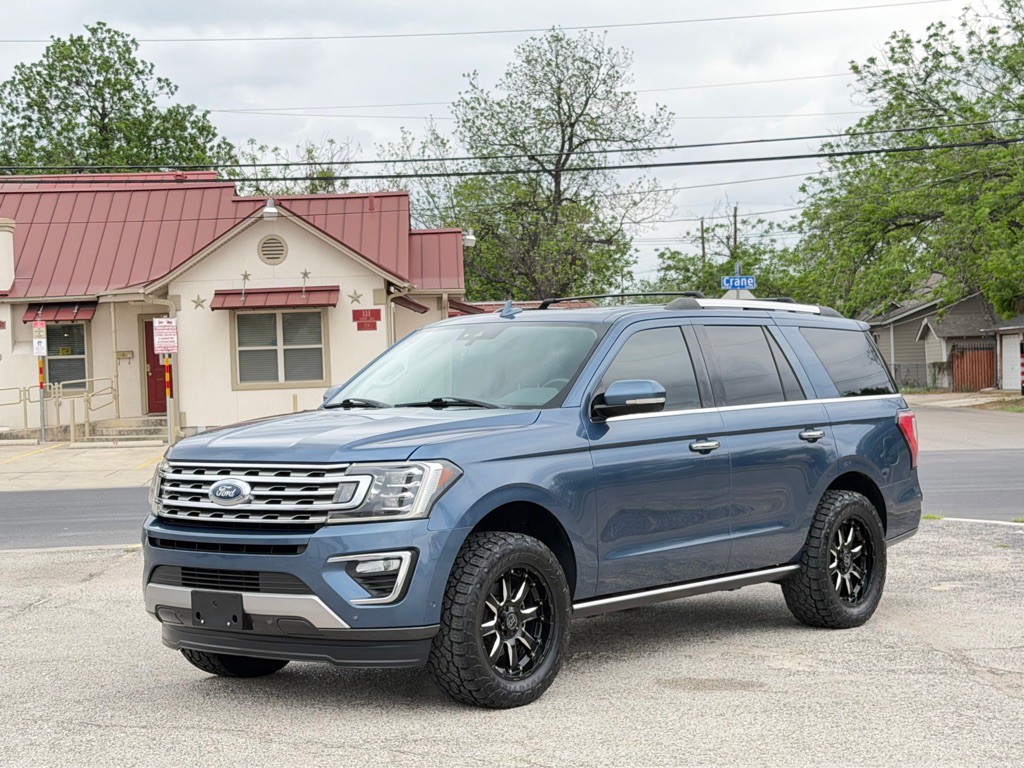 2018 Ford Expedition Image 2