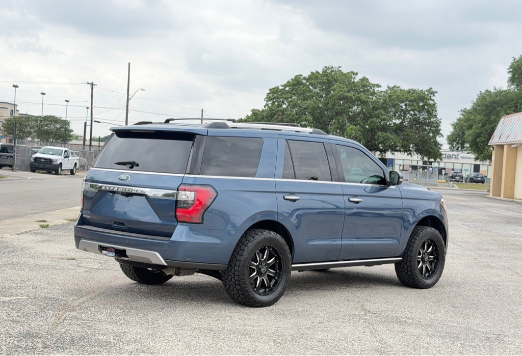 2018 Ford Expedition Image 3