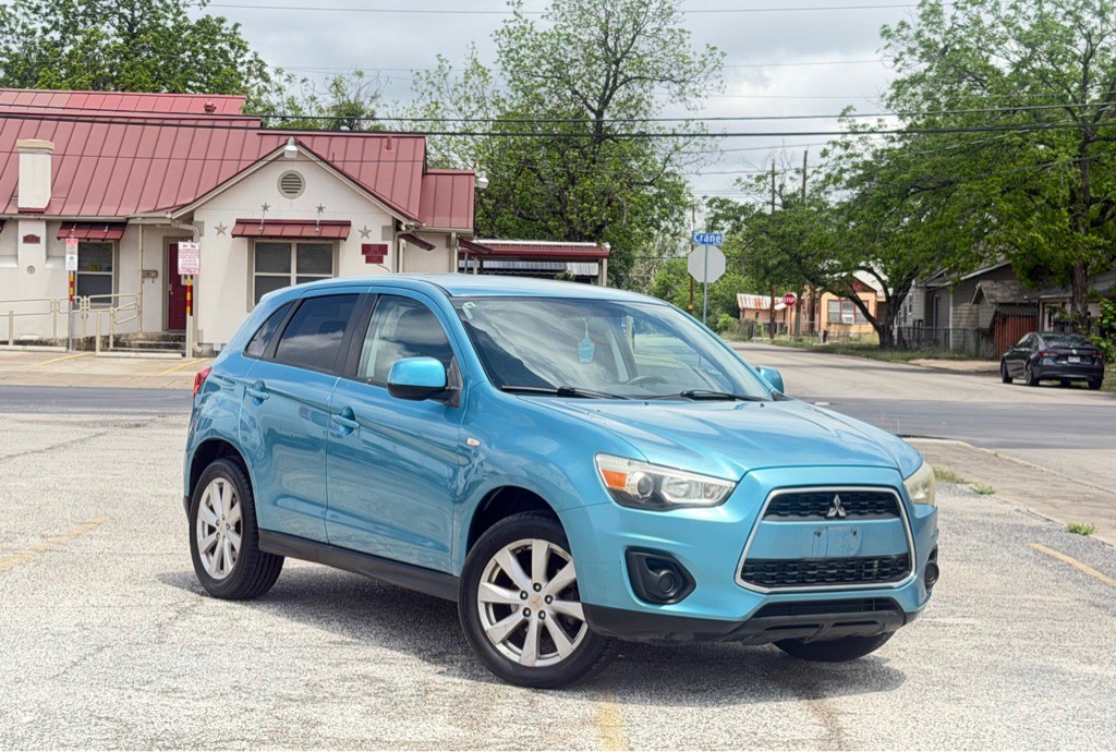 2013 Mitsubishi Outlander Image 5