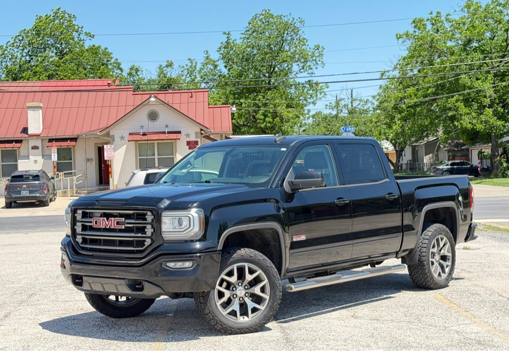 2017 GMC Sierra Image 3