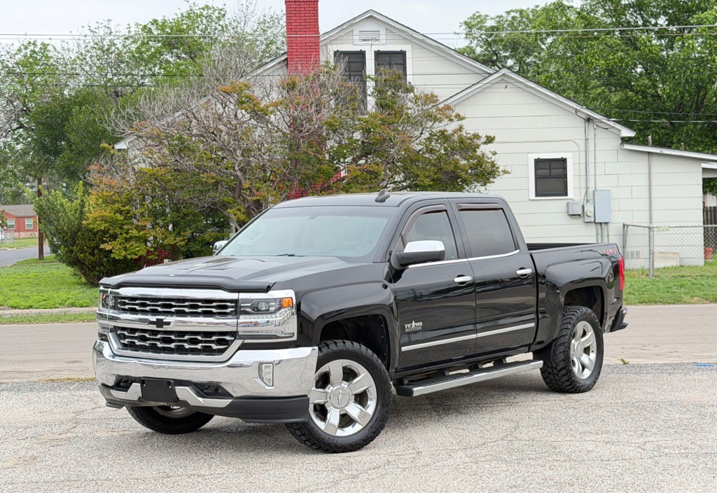 2018 Chevrolet Silverado 1500 Image 2